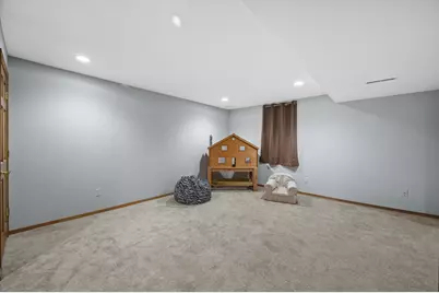 1120  11th Ave, Racine, WI 53182 - Photo 25