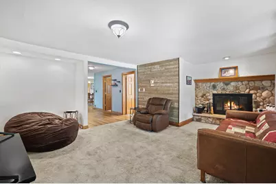 1120  11th Ave, Racine, WI 53182 - Photo 5