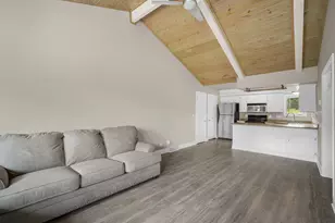 W249S7055 Sugar Maple Dr, Vernon, WI 53189 - Photo 5