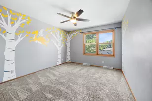1426 Sunnydale Cir, West Bend, WI 53090 - Photo 21