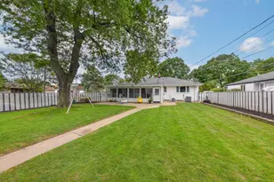 6100 W Hustis St, Milwaukee, WI 53223 - Photo 25