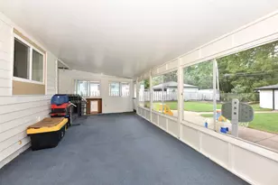 6100 W Hustis St, Milwaukee, WI 53223 - Photo 17