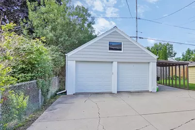 7705  Eagle St, Wauwatosa, WI 53213 - Photo 29