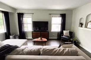 7705 Eagle St, Wauwatosa, WI 53213 - Photo 7