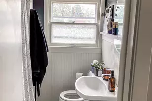 7705 Eagle St, Wauwatosa, WI 53213 - Photo 21