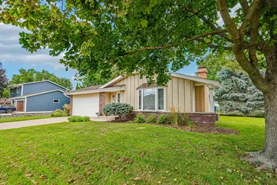 1118  Dogwood Ln, Waukesha, WI 53189 - Photo 57