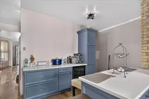 2342 N 2nd St, Milwaukee, WI 53212 - Photo 9