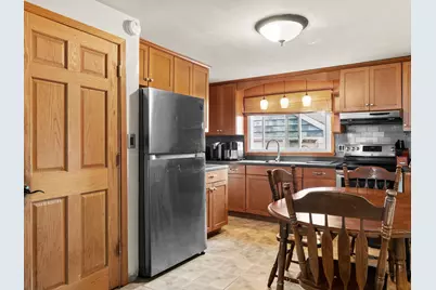 2517  13th St, Two Rivers, WI 54241 - Photo 3