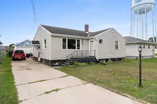 2517 13th St, Two Rivers, WI 54241 - Photo 1