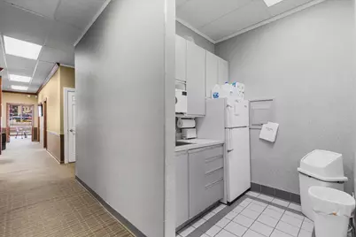 137 S Main St, West Bend, WI 53095 - Photo 13