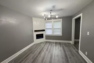 2465 W Congress St, Milwaukee, WI 53209 - Photo 5