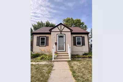 2021  Johnson St, La Crosse, WI 54601 - Photo 1