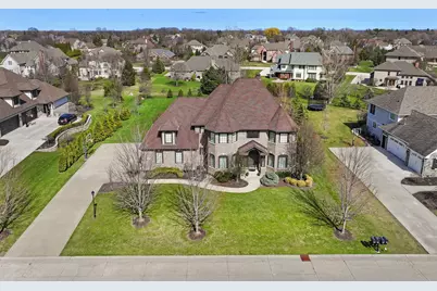 9665  Meadowdale Ln, Pleasant Prairie, WI 53158 - Photo 3