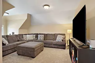 9665 Meadowdale Ln, Pleasant Prairie, WI 53158 - Photo 35
