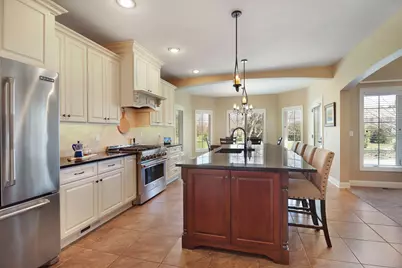 9665  Meadowdale Ln, Pleasant Prairie, WI 53158 - Photo 17