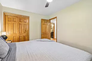4376 S 84th St, Greenfield, WI 53228 - Photo 19