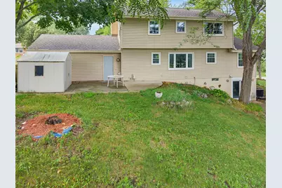 2721  Minot Ln, Waukesha, WI 53188 - Photo 33