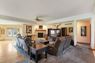 W5355 Gladhurst Ln, La Grange, WI 53121 - Photo 5