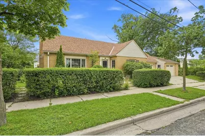 427 E Van Norman Ave, Milwaukee, WI 53207 - Photo 31