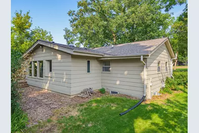 345 S Beaumont Ave, Brookfield, WI 53005 - Photo 35