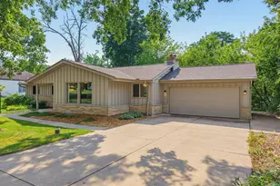 345 S Beaumont Ave, Brookfield, WI 53005 - Photo 39