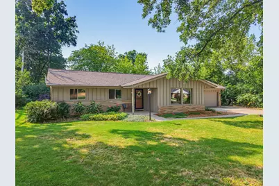 345 S Beaumont Ave, Brookfield, WI 53005 - Photo 1