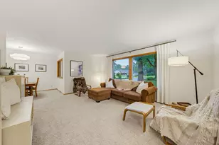 345 S Beaumont Ave, Brookfield, WI 53005 - Photo 5