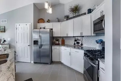 524  Parkview Dr, Johnson Creek, WI 53038 - Photo 9