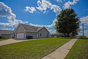 524 Parkview Dr, Johnson Creek, WI 53038 - Photo 31