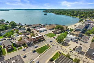 100 Main St, Pewaukee, WI 53072 - Photo 25