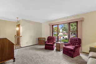 W222N2281 Glenwood Ln, Pewaukee, WI 53186 - Photo 15