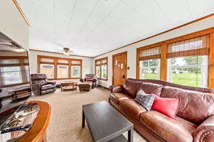 25805 W Loomis Rd, Racine, WI 53185 - Photo 9