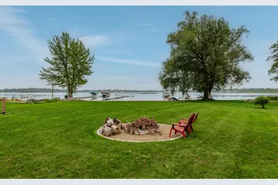 25805 W Loomis Rd, Racine, WI 53185 - Photo 39