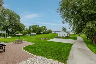 25805 W Loomis Rd, Racine, WI 53185 - Photo 25