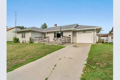 1217 S 25th St, Manitowoc, WI 54220 - Photo 1