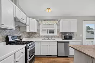 979 Rhyner's Ln, Twin Lakes, WI 53181 - Photo 19