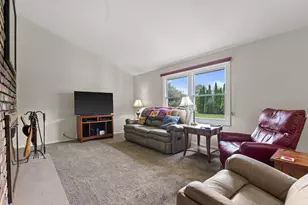 4008 Mallard Ln, Racine, WI 53405 - Photo 15