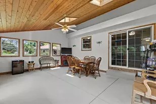 4008 Mallard Ln, Racine, WI 53405 - Photo 11