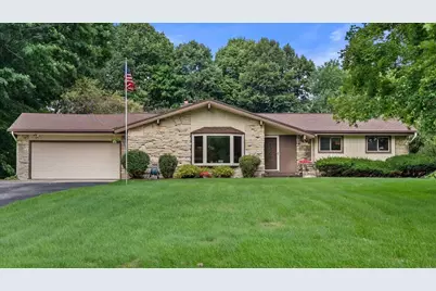 W215N10105  Hickory Dr, Germantown, WI 53017 - Photo 1