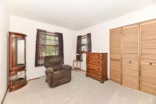 N84W14476 Menomonee Ave, Menomonee Falls, WI 53051 - Photo 15