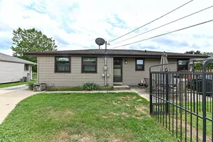 N84W14476 Menomonee Ave, Menomonee Falls, WI 53051 - Photo 29