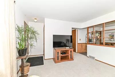 N84W14476  Menomonee Ave, Menomonee Falls, WI 53051 - Photo 5