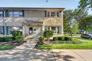4863 N Santa Monica Blvd, Whitefish Bay, WI 53217 - Photo 21