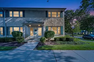 4863 N Santa Monica Blvd, Whitefish Bay, WI 53217 - Photo 1