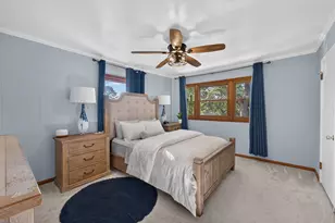 4863 N Santa Monica Blvd, Whitefish Bay, WI 53217 - Photo 15