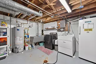 4863 N Santa Monica Blvd, Whitefish Bay, WI 53217 - Photo 19