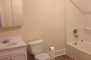 1060 N 47th St, Milwaukee, WI 53208 - Photo 33