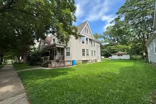 1060 N 47th St, Milwaukee, WI 53208 - Photo 3