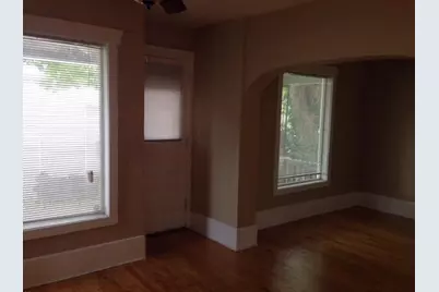 1060 N 47th St, Milwaukee, WI 53208 - Photo 7
