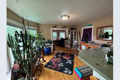 1060 N 47th St, Milwaukee, WI 53208 - Photo 21